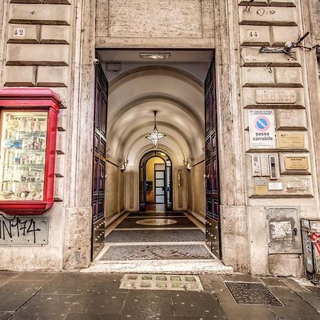 Amici Guesthouse Рим Экстерьер фото